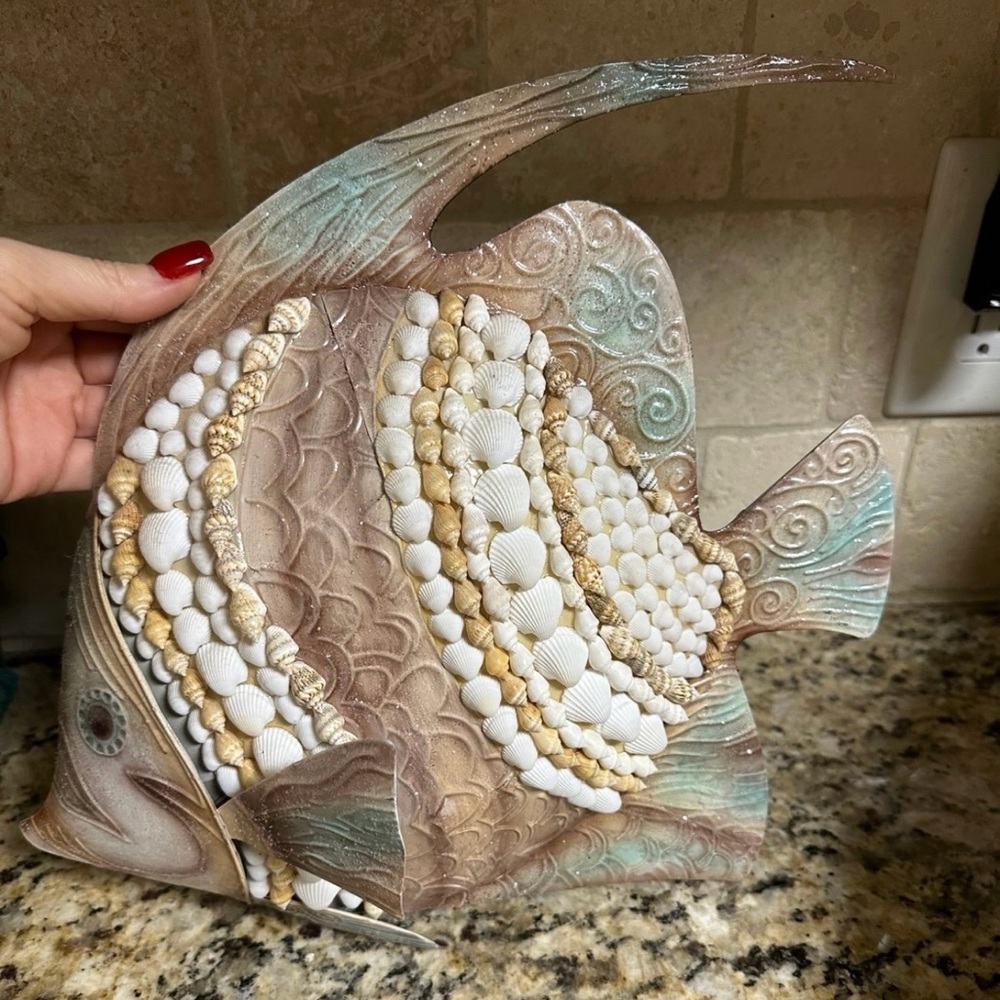 Decorative metal Seashell Fish Sculpture